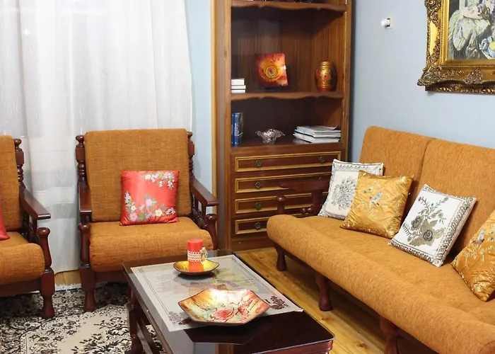 Meteora Mansion - Traditional Apt 3Bd - Rocks View
