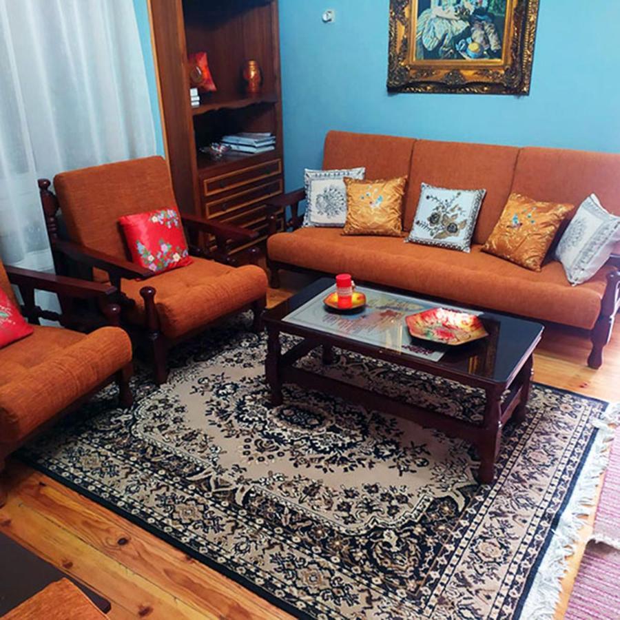Meteora Mansion - Traditional 3bd - Rocks View Apartment *
