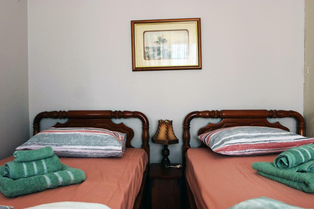 Meteora Mansion - Traditional 3bd - Rocks View Apartment *